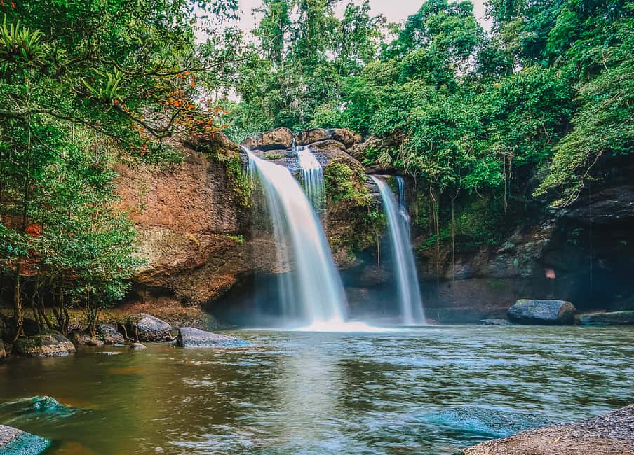 imagen n.º 8 de Desde Bangkok: Excursión de un día en grupo reducido al Parque Nacional de Khao Yai actividad en Provincia de Nakhon Nayok, subida por el proveedor