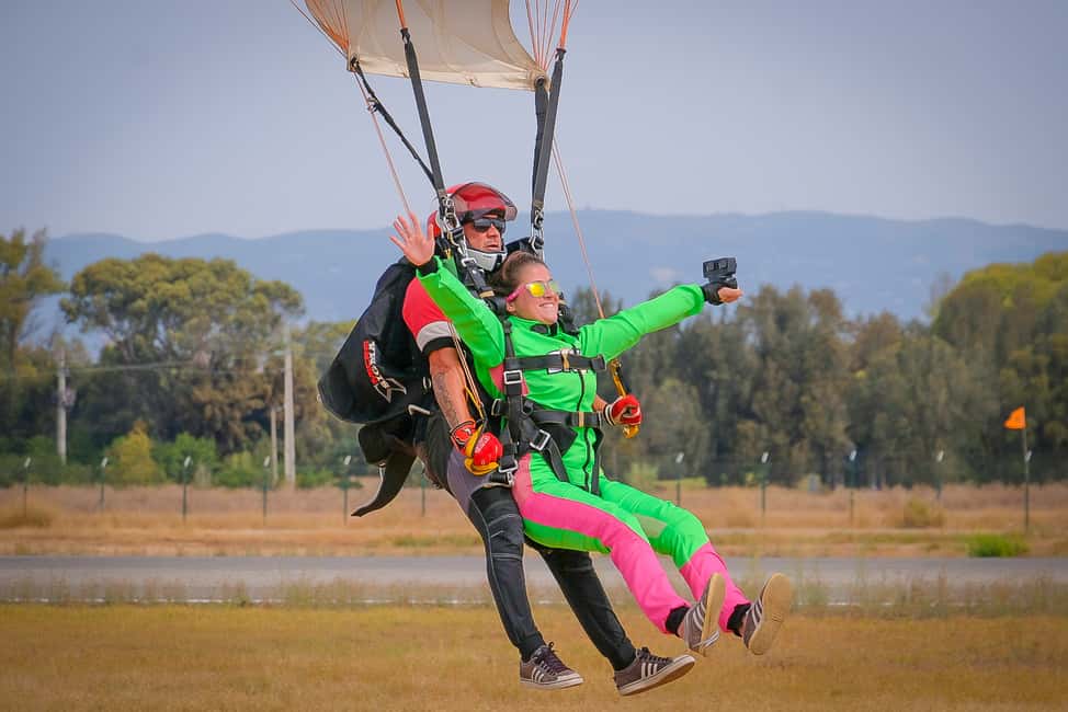 Bild Nr. 4 von Algarve: Tandem-Fallschirmsprung Abenteuer 15.000 bis 10.000 Meter Aktivität in Alvor, hochgeladen vom Anbieter