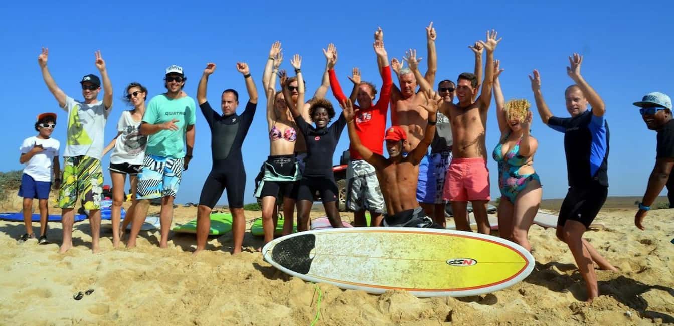 imagem n.3 de Sal: Aula de Surf atividade em Santa Maria, Cabo Verde, carregada pelo fornecedor