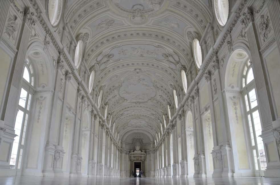 imagem n.6 de Turim: visita guiada ao Palácio de Venaria atividade em Venaria Reale, carregada pelo fornecedor