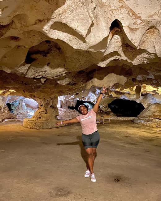 imagem n.1 de Excursão e transporte para as cavernas Green Grotto atividade em Clarendon, carregada pelo fornecedor