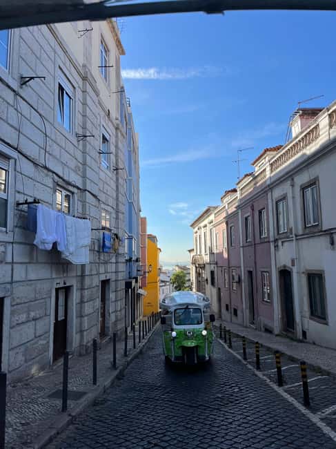 image n.5 of Tuk Tuk Lisbon: 3H00 Lisbon Charms activity in Lisbon, uploaded by supplier