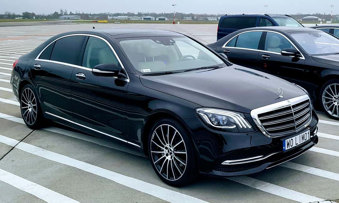 image n.2 of Warsaw: Chopin & Modlin Airport Transfers activity in Warsaw, uploaded by supplier