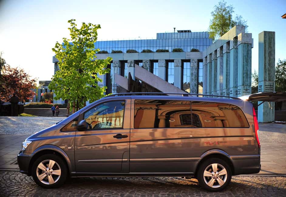 image n.3 of Warsaw: Chopin & Modlin Airport Transfers activity in Warsaw, uploaded by supplier