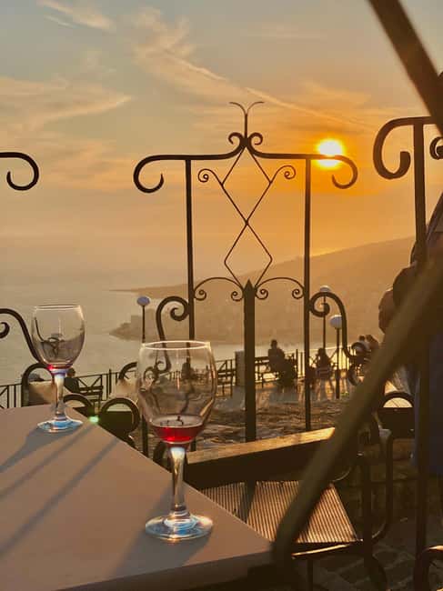 billede nr.12 af aktiviteten Fra Ksamil & Sarande: Blå øje & Lekursi Slot SOLNEDGANG i Muzinë, uploadet af udbyder