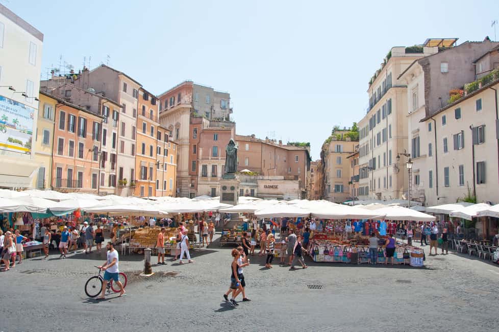 image n.8 of Rome: Pantheon, Trevi Fountain & Roman Squares Guided Tour activity in Rome, uploaded by supplier