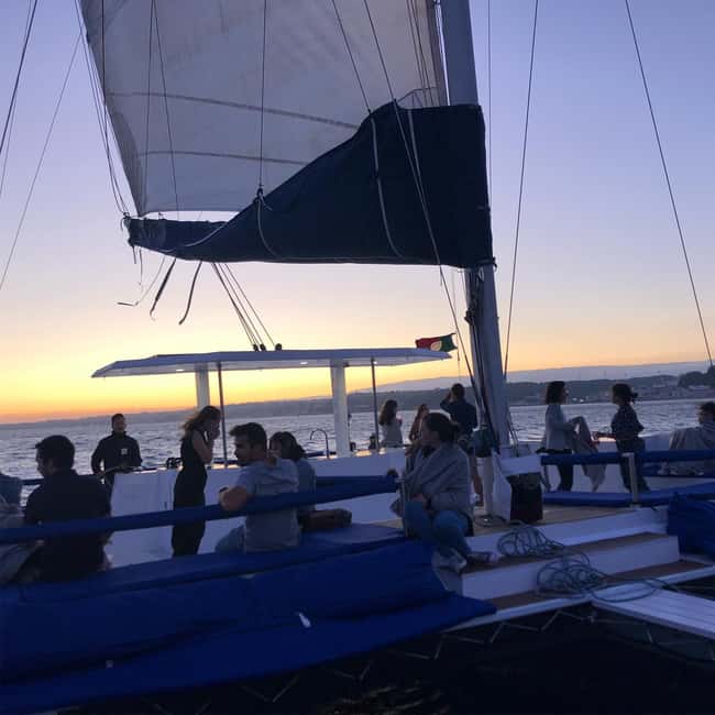 Image N°32 de Lisbonne : croisière de 1 ou 2 heures sur le Tage activité à Portugal, publiée par le prestataire