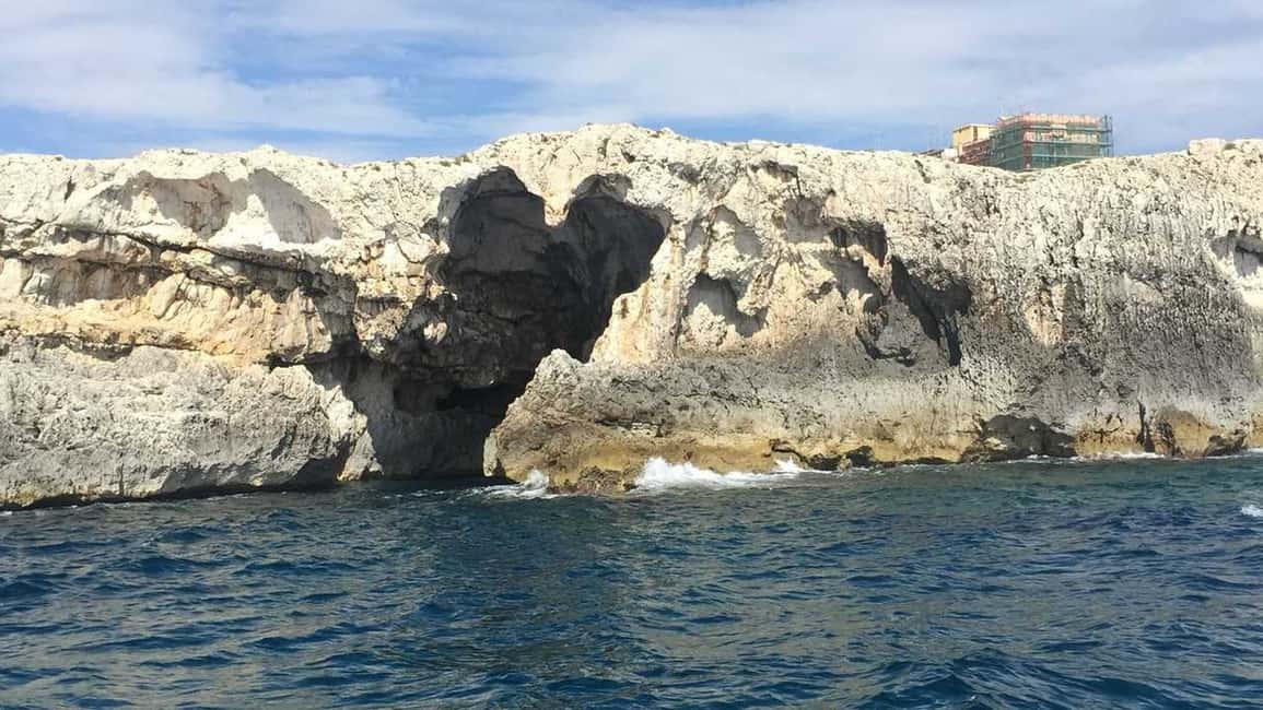 image n.1 of Siracusa: Ortygia Island Boat Tour with Grotto Visit activity in Syracuse, uploaded by supplier