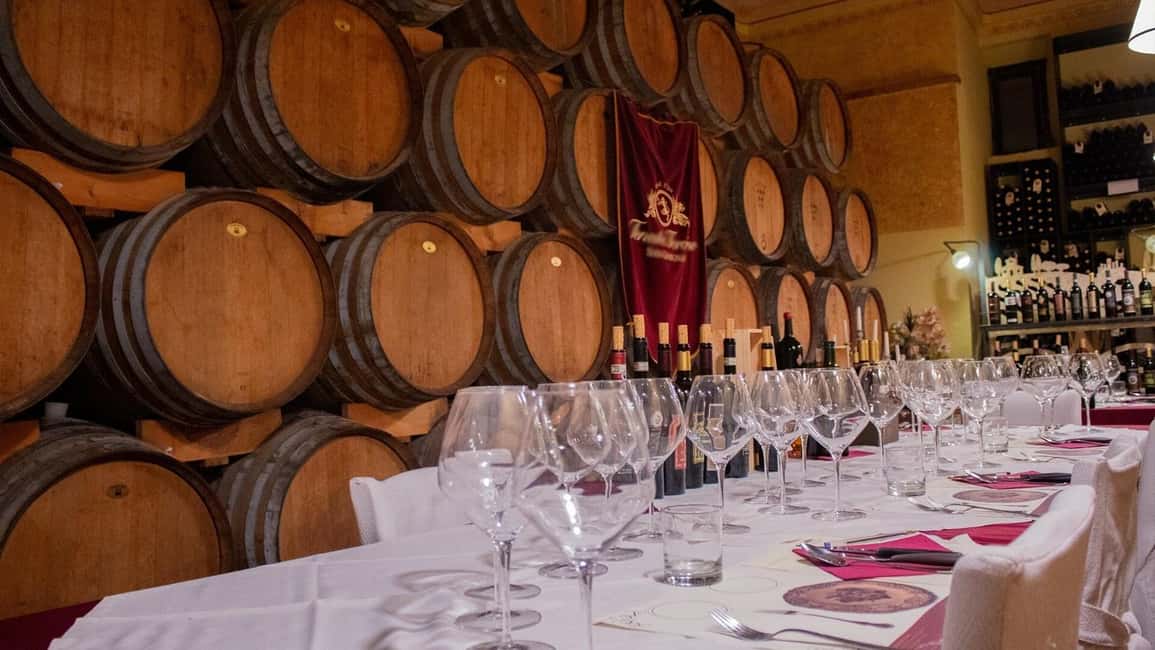 image n.10 of Tuscany: Truffle Hunting and Meal at a Winery activity in Florence, uploaded by supplier