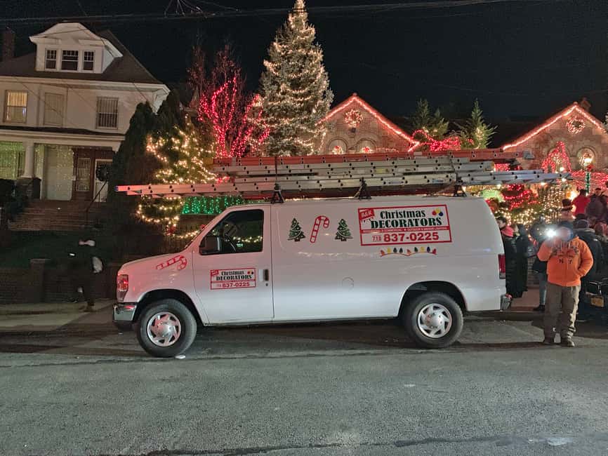 image n.9 of Brooklyn: 1.5-Hour Dyker Heights Christmas Walking Tour activity in New York City, uploaded by supplier