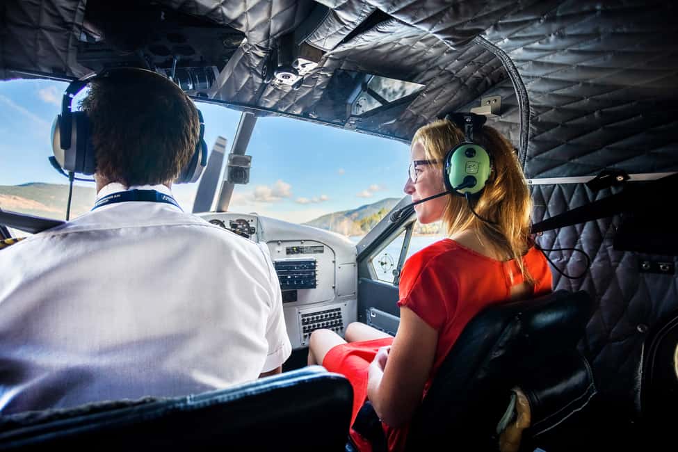 image n.10 of Victoria: Extended Panoramic Tour by Seaplane activity in British Columbia, uploaded by supplier