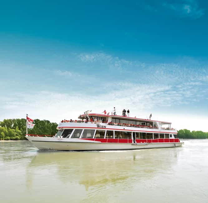 Bild Nr. 2 von Wien: Sightseeing-Bootstour mit Mittagessen Aktivität in Wien, hochgeladen vom Anbieter