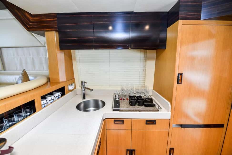 afbeelding n.9 van Dubai: Marina Privé Luxe Jacht Tour activiteit in Dubai, geüpload door aanbieder