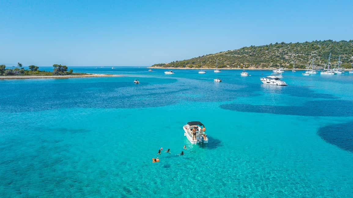billede nr.2 af aktiviteten Trogir: Privat bådtur på en halvdagstur i Dalmatien, uploadet af udbyder