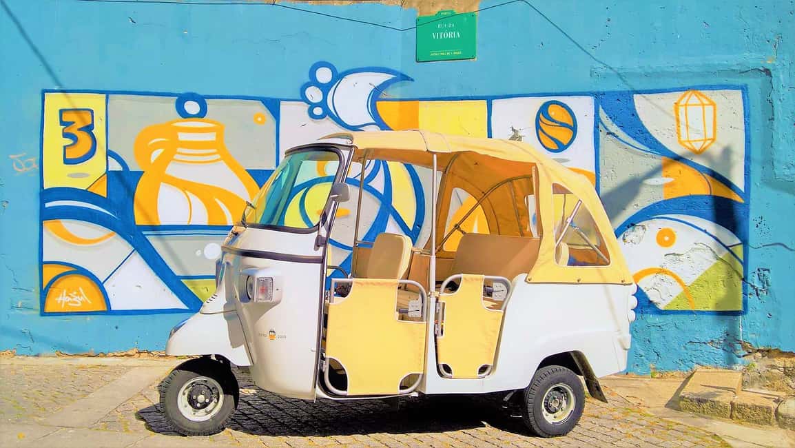 imagem n.6 de De Leixões: Tour Privado de Tuk Tuk no Centro Histórico do Porto atividade em Porto, Portugal, carregada pelo fornecedor