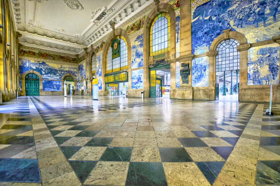 imagem n.4 de De Leixões: Tour Privado de Tuk Tuk no Centro Histórico do Porto atividade em Porto, Portugal, carregada pelo fornecedor
