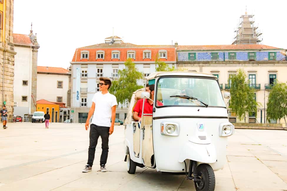 imagem n.9 de De Leixões: Tour Privado de Tuk Tuk no Centro Histórico do Porto atividade em Porto, Portugal, carregada pelo fornecedor