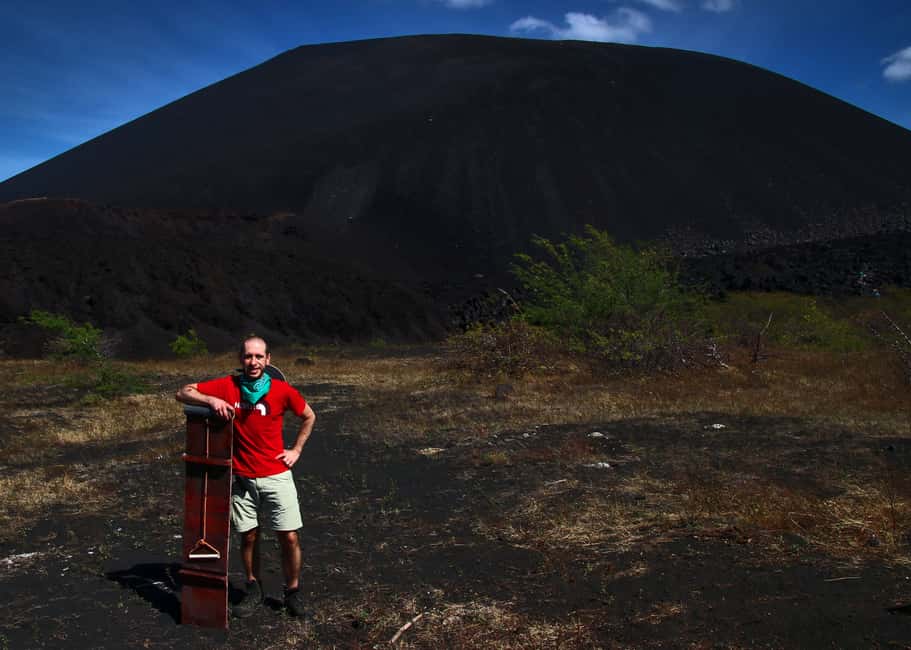 image n.7 of Leon: Volcano Board Adventure on Cerro Negro activity in León (Department), uploaded by supplier