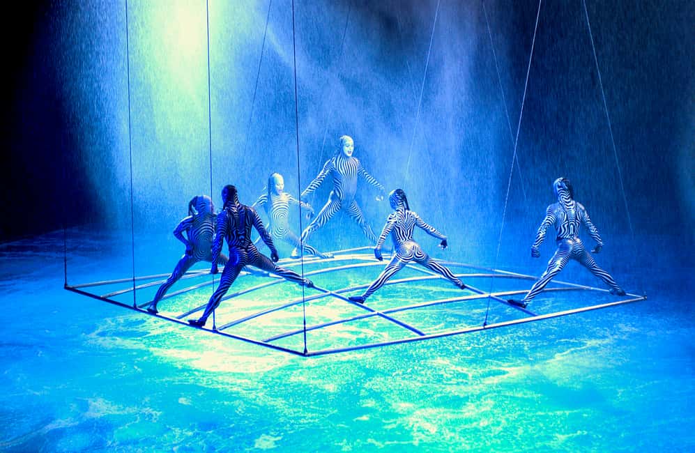 image n.7 of Las Vegas: “O” by Cirque du Soleil at Bellagio activity in Las Vegas, uploaded by supplier