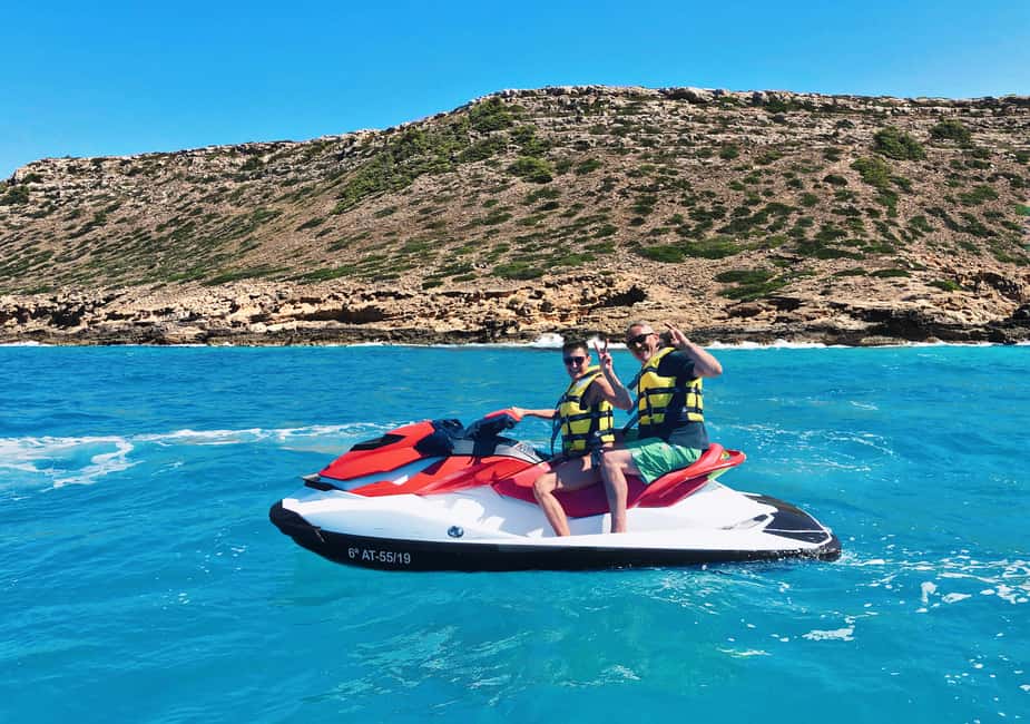 bild nr.3 av Palma de Mallorca: Rundtur med vattenskoter vid Los Deltas aktivitet i Palma de Mallorca, uppladdad av arrangören