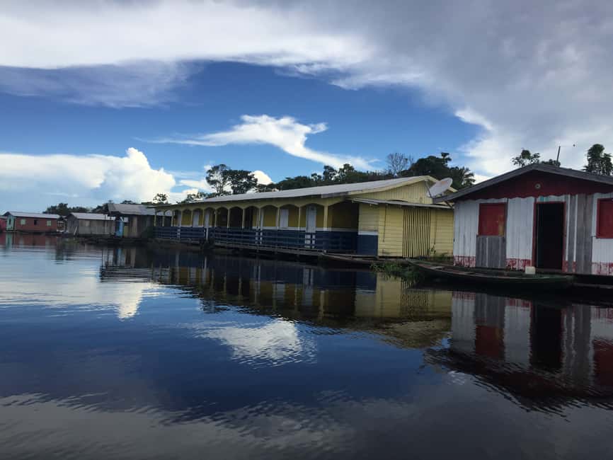 imagen n.º 2 de Amazonas: Paseo en barco con un amazónico local actividad en Manaos, subida por el proveedor
