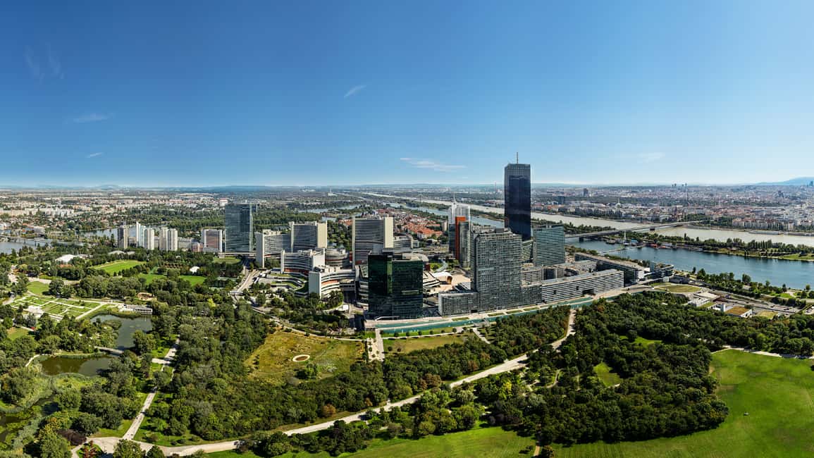 image n.10 of Vienna: Skip-the-Line Entrance Ticket to the Danube Tower activity in Vienna, uploaded by supplier