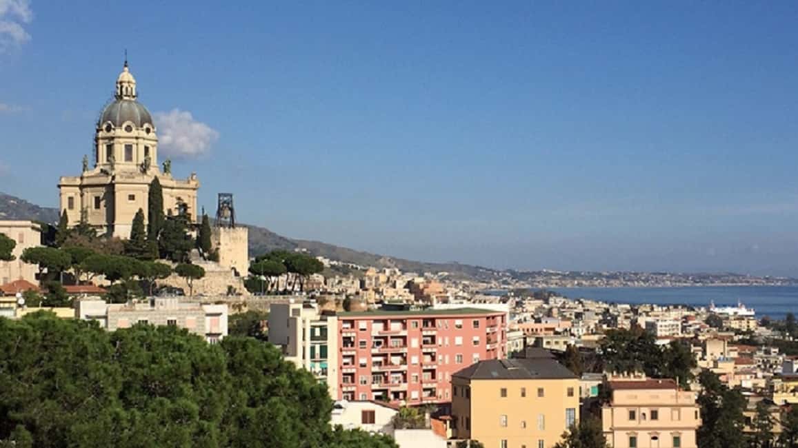 image n.14 of Taormina: Roundtrip Transfer from Messina activity in Taormina, uploaded by supplier