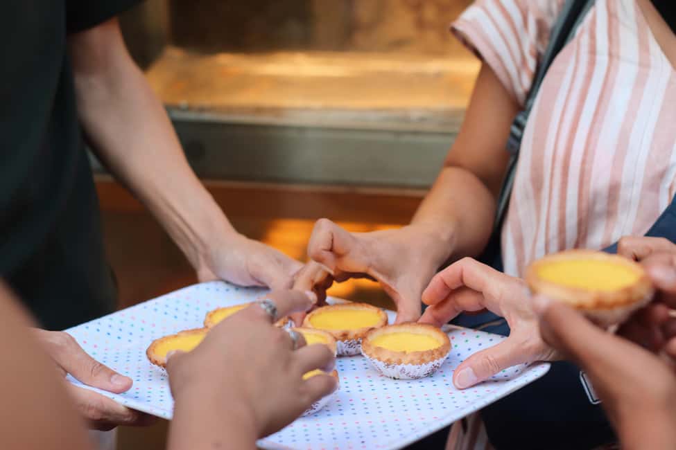 imagem n.6 de Tour gastronómico pelas ruas de Hong Kong com moradores locais - Dim Sum, Wonton atividade em Hong Kong, carregada pelo fornecedor