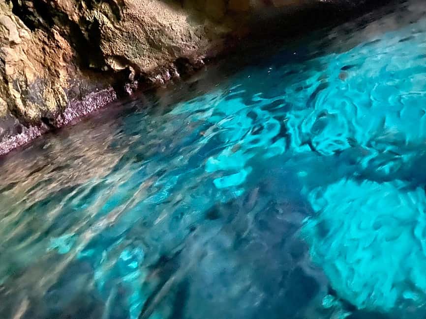 image n.2 of Syracuse: Boat Trip of Ortigia Island and Sea Caves activity in Syracuse, uploaded by supplier