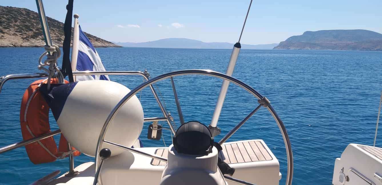Immagine nº 4 di Paros: tour in barca a vela di Iraklia, Schinoussa e Naxos con pranzo attività a Egeo Meridionale, caricata dal fornitore