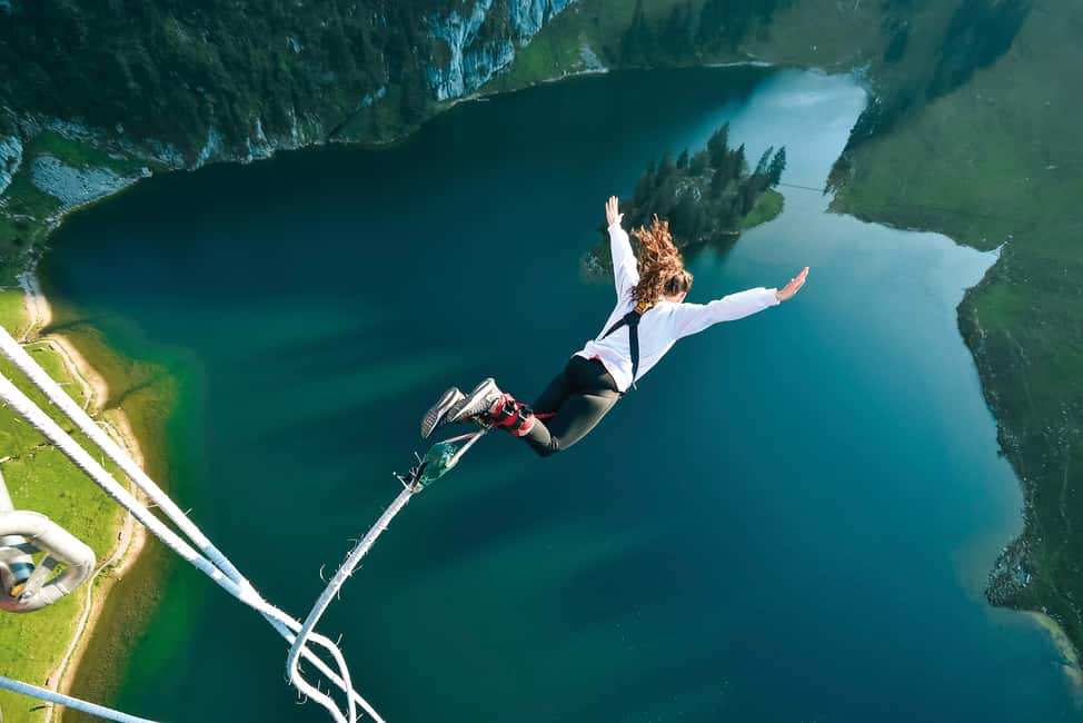 image n.6 of From Interlaken: Stockhorn Bungee Jump activity in Interlaken, uploaded by supplier