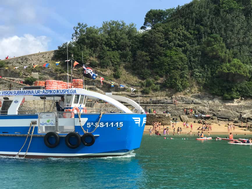 image n.4 of San Sebastian: Boat Tour with Stop at Santa Clara activity in San Sebastián, uploaded by supplier