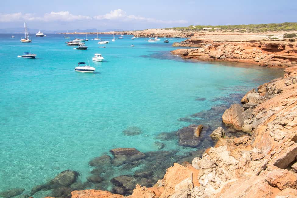 Image N°38 de Ibiza : Croisière VIP d'une demi-journée sur les plages secrètes de Formentera activité à Îles Baléares, publiée par le prestataire