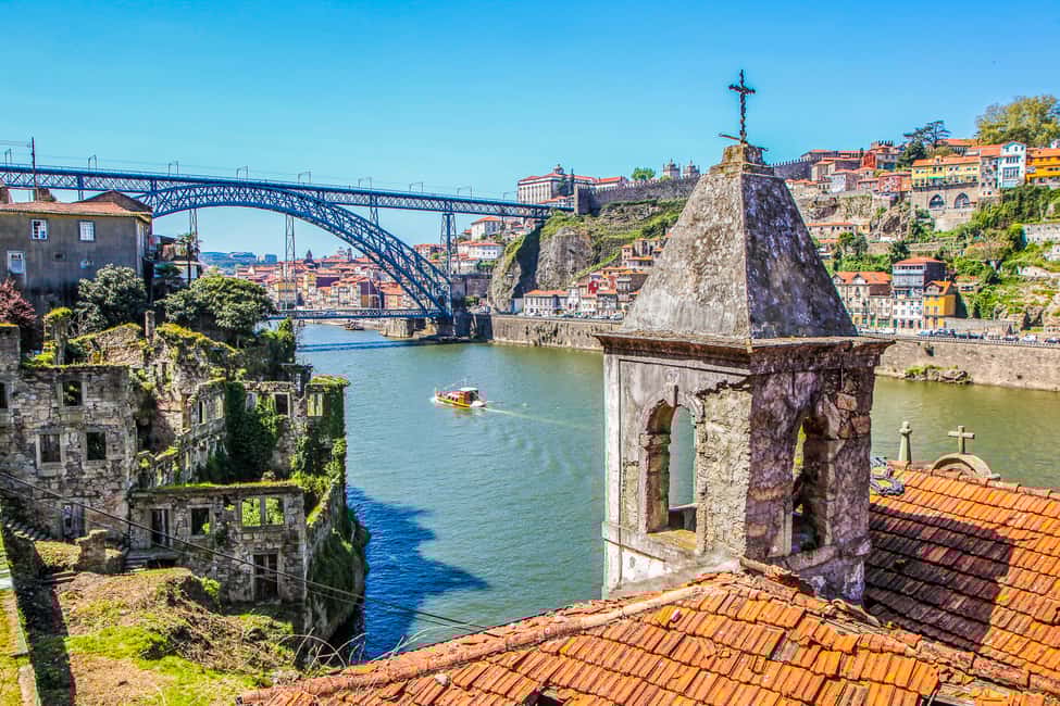 image n.4 of Porto: Six Bridges Cruise activity in Vila Nova de Gaia, uploaded by supplier