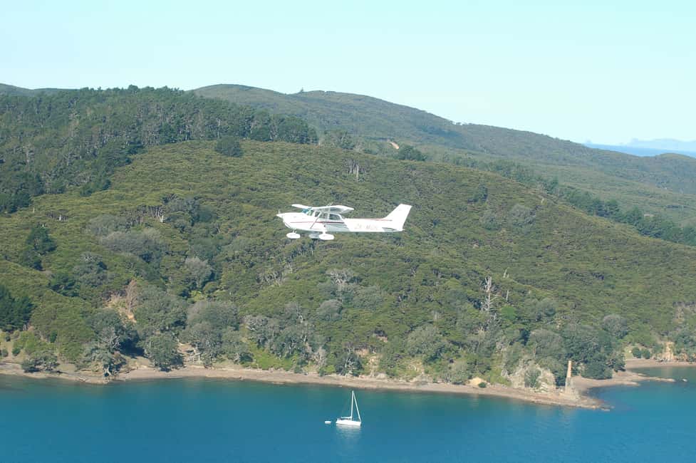 image n.8 of Waiheke Island: 30-Minute Scenic Flight activity in North Island, uploaded by supplier