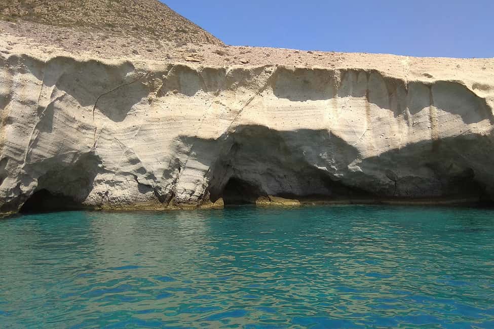 Image N°9 de Paros : journée complète de location de petits bateaux avec conduite autonome activité à Égée-Méridionale, publiée par le prestataire