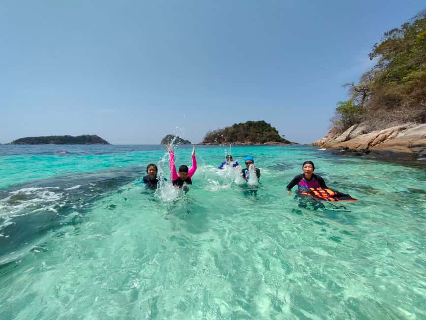 imagen n.º 6 de Ko Lipe: Excursión de snorkel por la zona exterior en barco de cola larga actividad en Golfo de Tailandia, subida por el proveedor