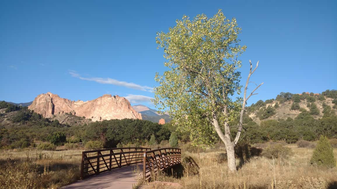 image n.4 of Colorado Springs: Garden of The Gods Classic Hiking Tour activity in Colorado Springs, uploaded by supplier
