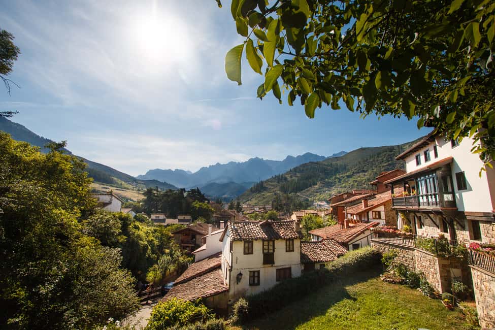 imagen n.º 10 de Santander: Excursión de un día a Picos, Monasterio de Santo Toribio y Potes actividad en Principado de Asturias, subida por el proveedor