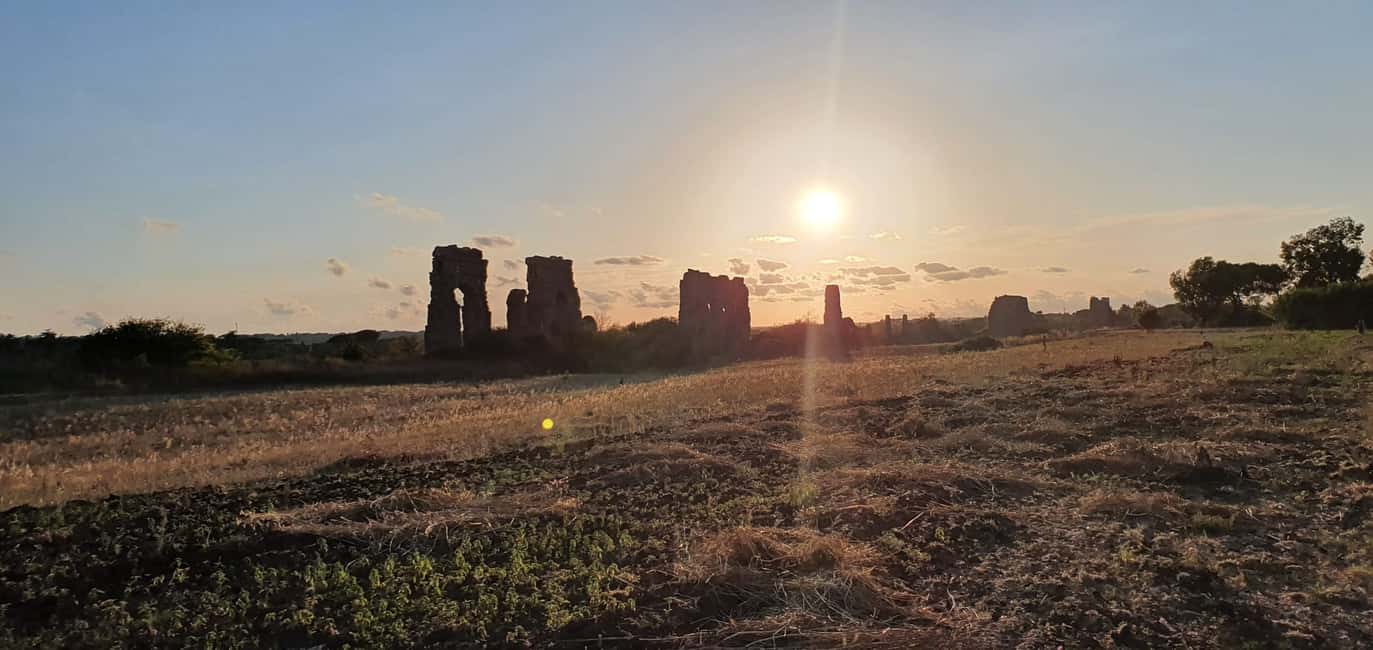 Immagine nº 2 di Roma: Tour podistico nel Parco degli Acquedotti attività a Roma, caricata dal fornitore