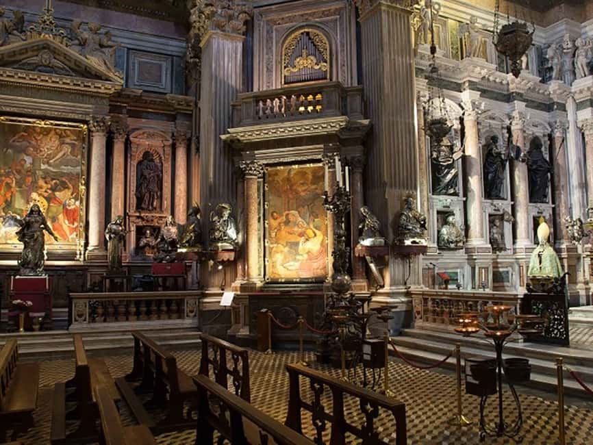 Immagine nº 7 di Napoli: tour guidato alla Cappella e al Museo di San Gennaro attività a Napoli, caricata dal fornitore