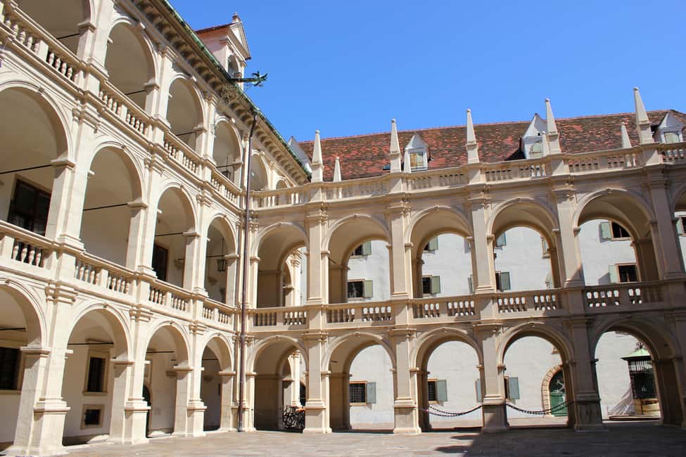 Bild Nr. 3 von Graz: Altstadt Highlights Private Walking Tour Aktivität in Graz, hochgeladen vom Anbieter