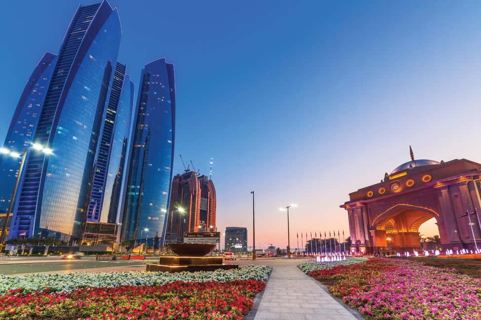 imagem n.7 de De Dubai: excursão de um dia a Abu Dhabi com almoço opcional atividade em Abu Dhabi, carregada pelo fornecedor