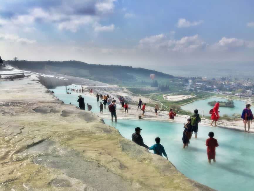 bild nr.8 av Från Kusadasi och Selcuk: Pamukkale och Hiearapolis Tour aktivitet i Pamukkale, uppladdad av arrangören