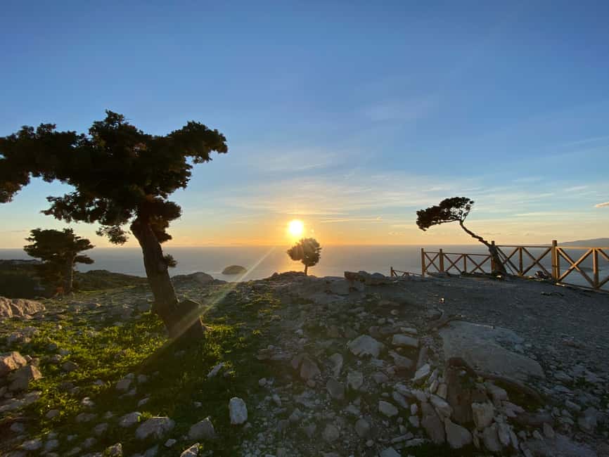 image n.7 of Monolithos: Small Group Hike and Sunset at Monolithos Castle activity in Monolithos, uploaded by supplier