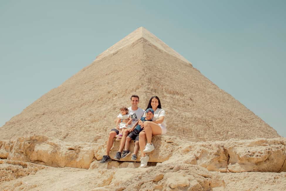 imagem n.7 de Do Cairo: Visita às Pirâmides de Gizé, Esfinge, Saqqara e Mênfis atividade em Cairo, carregada pelo fornecedor