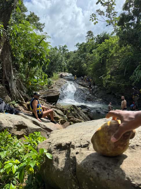 Obraz nr 1 z atrakcji Z San Juan: Wycieczka do lasu deszczowego El Yunque i na plażę Luquillo w Luquillo, przesłany przez organizatora