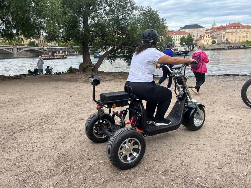 Bild Nr. 11 von Prag: 2 Stunden FUN TRIKE Tour in Prag mit Guide Aktivität in Prag, hochgeladen vom Anbieter