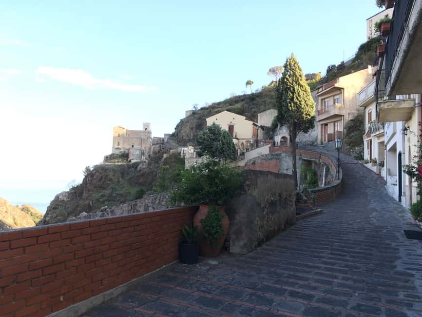 image n.4 of Godfather Locations tour from Taormina - Savoca/Forza D'Agrò activity in Savoca, uploaded by supplier