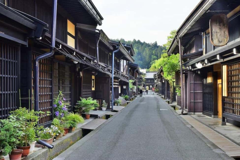 image n.4 of Hida Takayama, Shirakawa-go+Observatory|Day Trip from Nagoya activity in Tonami, uploaded by supplier